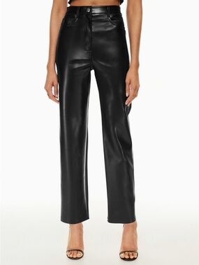 Aritzia Wilfred The Melina Black Vegan Leather Straight Leg
Pant Sz 2